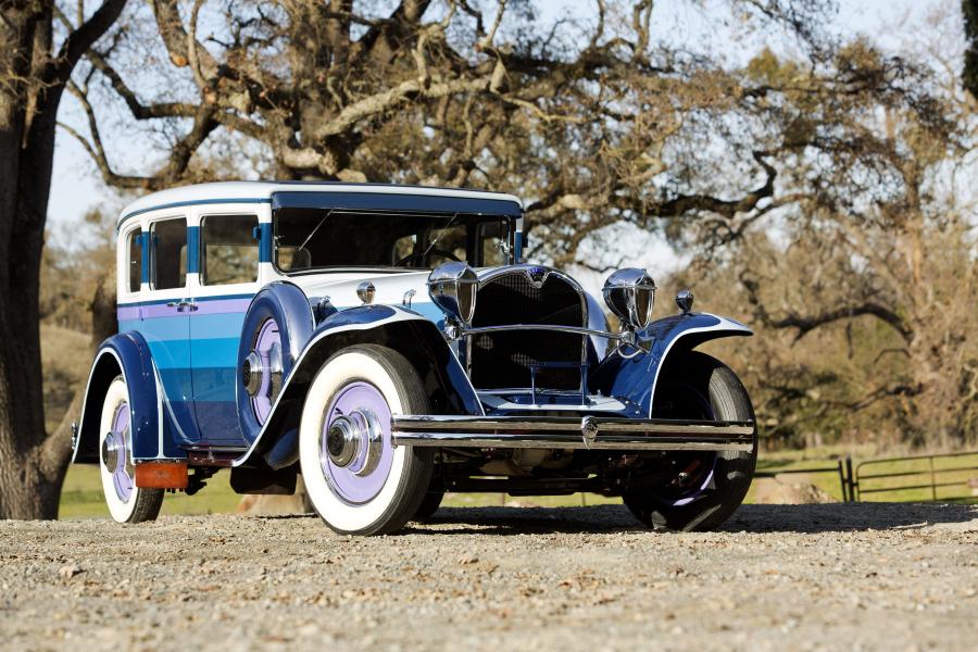  Ruxton Model C Sedan 1930 года  (фото 1 из 34)